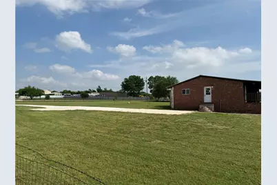 9717 Limestone Court, Joshua, TX 76058 - Photo 30