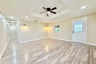 9717 Limestone Ct, Joshua, TX 76058 - Photo 16
