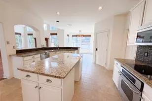 2446 Chesterfield Rd, Garland, TX 75043 - Photo 10