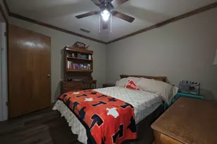 900 S 8th Ave, Teague, TX 75860 - Photo 14