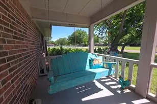 900 S 8th Ave, Teague, TX 75860 - Photo 4