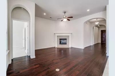 6813 Grand Mesa Parkway, McKinney, TX 75070 - Photo 2