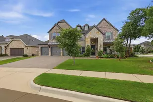 2106 Venice Dr, Corinth, TX 76210 - Photo 2