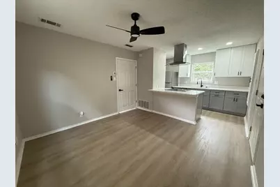 206 Senter Valley Road, Irving, TX 75060 - Photo 10