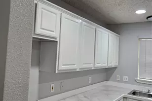 2642 Anderson St, Dallas, TX 75215 - Photo 22