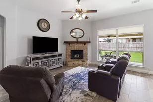 8100 Canyon Dr, Aubrey, TX 76227 - Photo 24