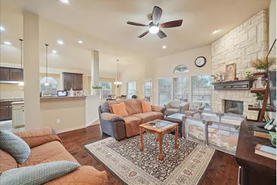 1121 Shearwater Lane, Garland, TX 75043 - Photo 4