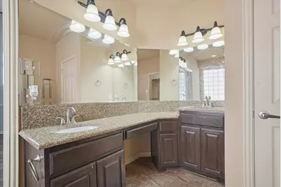 1121 Shearwater Lane, Garland, TX 75043 - Photo 12