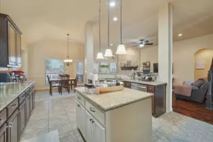 1121 Shearwater Ln, Garland, TX 75043 - Photo 8