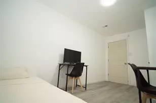 917 W Felix St, Fort Worth, TX 76115 - Photo 20