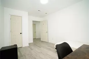 917 W Felix St, Fort Worth, TX 76115 - Photo 26
