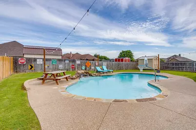 811 Carmen Ana Avenue, Grandview, TX 76050 - Photo 32