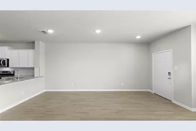 1205 Morgan Dr, Sherman, TX 75090 - Photo 2