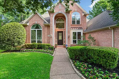 210 Highland Oaks Circle, Southlake, TX 76092 - Photo 2