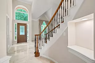 210 Highland Oaks Cir, Southlake, TX 76092 - Photo 4