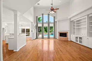210 Highland Oaks Cir, Southlake, TX 76092 - Photo 12