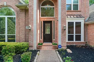 210 Highland Oaks Cir, Southlake, TX 76092 - Photo 4