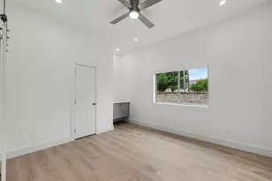 17327 Davenport Rd, Dallas, TX 75248 - Photo 32