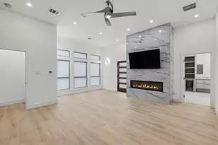 17327 Davenport Rd, Dallas, TX 75248 - Photo 24