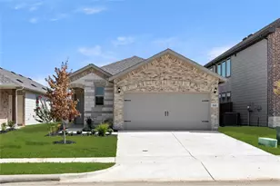 1641 Mdw Crst Dr, Aubrey, TX 76227 - Photo 1