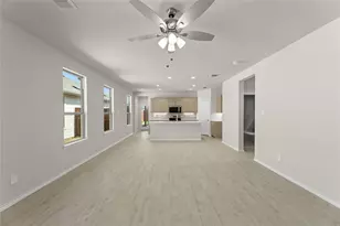 1641 Mdw Crst Dr, Aubrey, TX 76227 - Photo 4