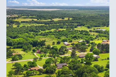 7808 Ileson Road, Aubrey, TX 76227 - Photo 32