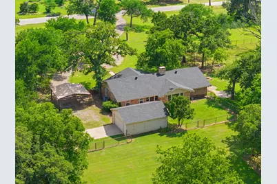 7808 Ileson Road, Aubrey, TX 76227 - Photo 34