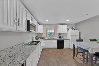 409 Roberts Avenue, Irving, TX 75060 - Photo 26