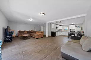 409 Roberts Ave, Irving, TX 75060 - Photo 22