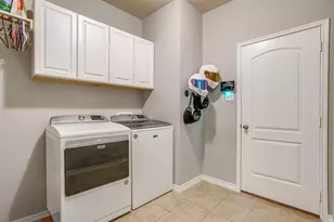 832 Peach Ln, Burleson, TX 76028 - Photo 20