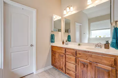 832 Peach Lane, Burleson, TX 76028 - Photo 18
