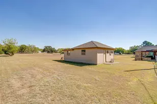 144 Trailwood Dr, Joshua, TX 76058 - Photo 6