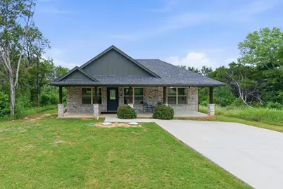 2926 Paluxy Trail, Granbury, TX 76048 - Photo 2