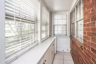 215 E Tennie St, Gainesville, TX 76240 - Photo 30