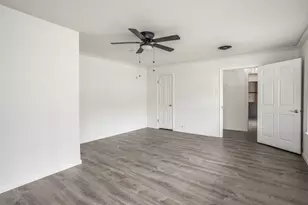 215 E Tennie St, Gainesville, TX 76240 - Photo 28