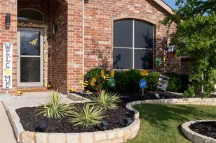 8413 Muddy Creek Dr, Fort Worth, TX 76131 - Photo 4