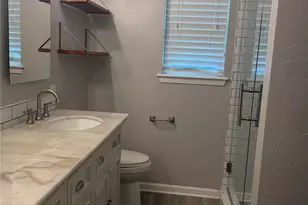 5805 Crestwood Cir W, North Richland Hills, TX 76180 - Photo 6