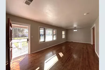 5716 N Wells Circle, Westworth Village, TX 76114 - Photo 2