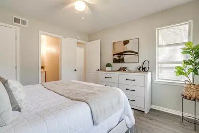 1909 Balla Way, Grand Prairie, TX 75051 - Photo 22