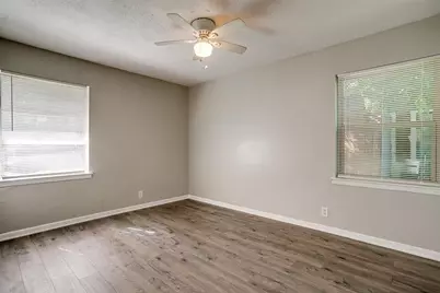 1909 Balla Way, Grand Prairie, TX 75051 - Photo 26