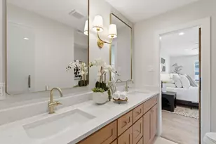 12039 Schroeder Rd, Dallas, TX 75243 - Photo 20