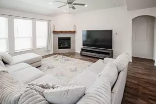 1306 Crossvine Dr, Anna, TX 75409 - Photo 14