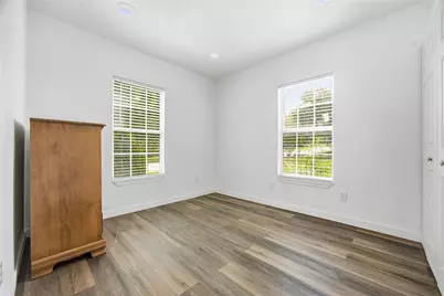 1308 Meadow Park Drive, White Settlement, TX 76108 - Photo 6