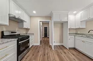 1909 Columbia St, Waco, TX 76711 - Photo 6