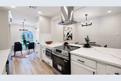 9815 Sophora Circle, Dallas, TX 75249 - Photo 8