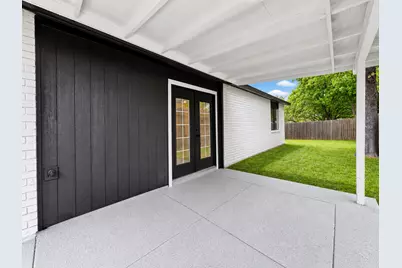 9815 Sophora Circle, Dallas, TX 75249 - Photo 32
