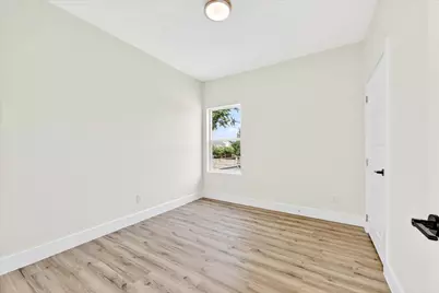 2505 Pennsylvania Avenue, Dallas, TX 75215 - Photo 28