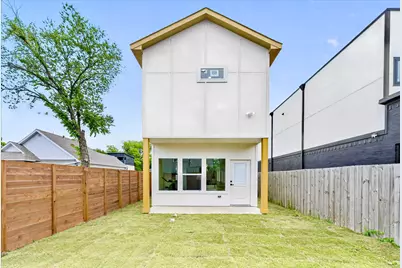 2505 Pennsylvania Avenue, Dallas, TX 75215 - Photo 32