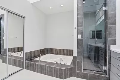 9123 Valley Chapel Lane, Dallas, TX 75220 - Photo 8