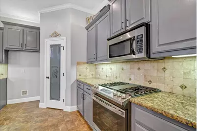 3300 Fountain Way, Granbury, TX 76049 - Photo 8